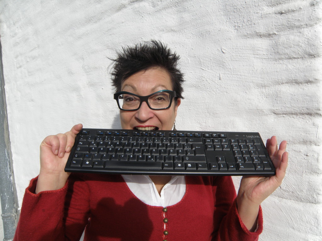 Texthandwerkerin. PC-Tastatur.