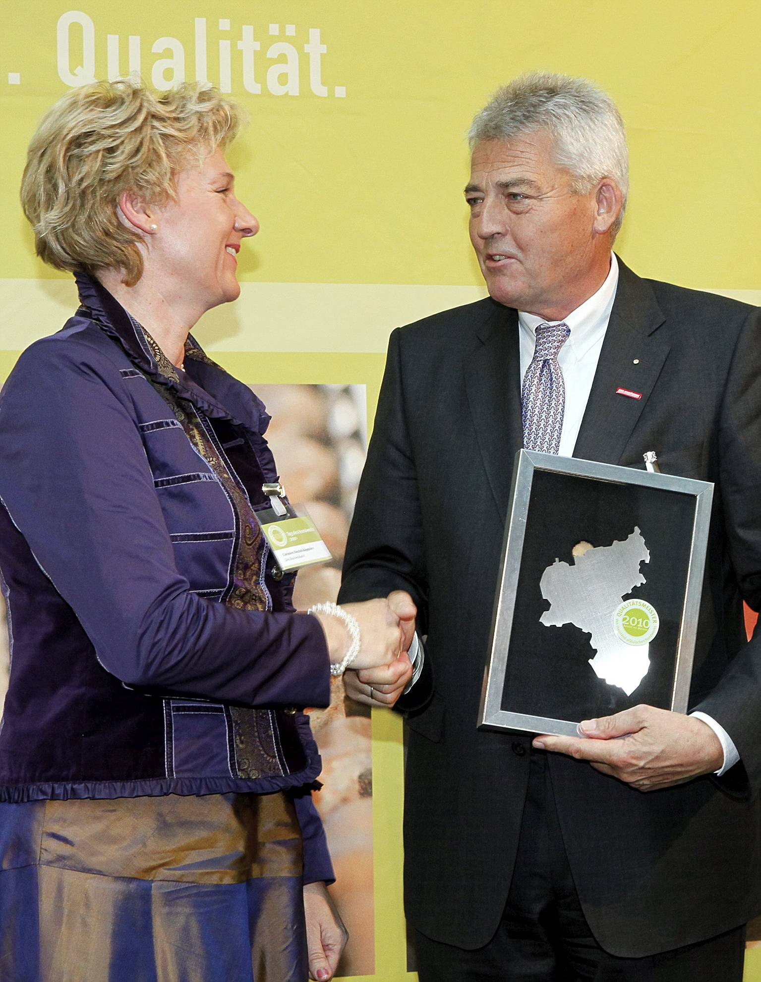 2010 wurde die Buchwerkstatt von Karl Josef Wirges, Präsident der Handwerkskammer Rheinhessen mit der Auszeichnung "Qualitätsmeister im Handwerk" prämiert