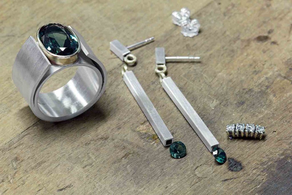 Ringlein, Goldschmiede, Goldschiedin, kreatives Handwerk, ausgezeichnetes Design, kreatives Design, Handwerk, Handwerkerportät, Ringlein, Goldschmiede, Goldschiedin, kreatives Handwerk, ausgezeichnetes Design, kreatives Design, Handwerk, Handwerkerportät, Handwerk in der Öffentlichkeit, Handwerk und text, PR für Handwerk, Text Pulheim